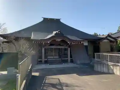 西光寺の本殿・本堂