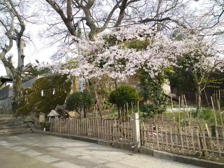 阿智神社の末社・摂社