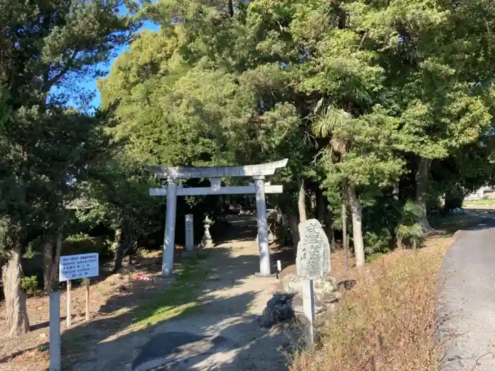 高井八幡神社の鳥居