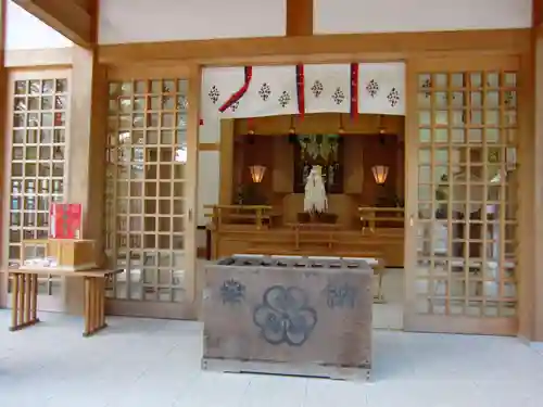 秩父御嶽神社の本殿