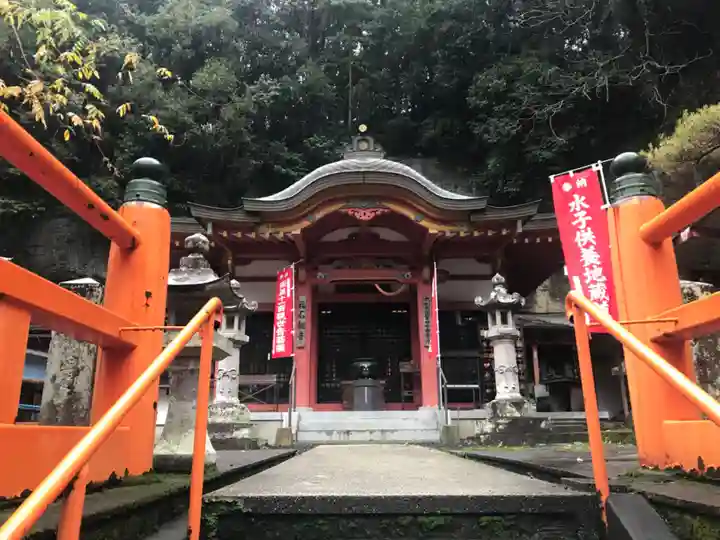 福石観音清岩寺(長崎県)