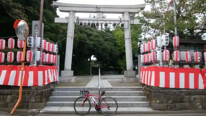 奥戸天祖神社の鳥居