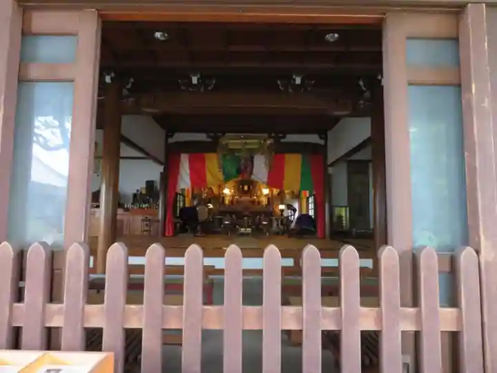 成願寺の本殿・本堂