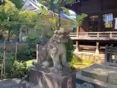 白山神社の狛犬