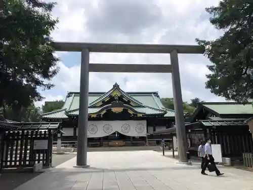 靖國神社の鳥居