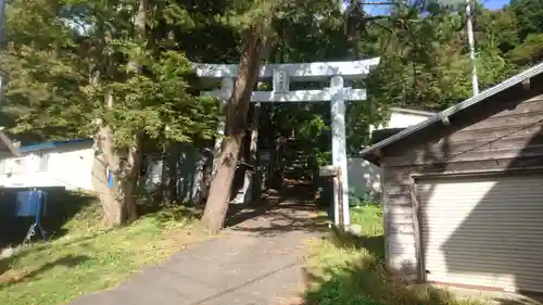 澳津神社の鳥居