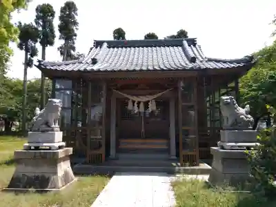 白山神社（十九社）の{uncategorized: "未分類", other: "その他", undefined: "問題あり", building: "その他建物", grave: "お墓", sacred_gate: "鳥居", guardian: "狛犬", statue: "像", buddha: "仏像", history: "歴史", nature: "自然", garden: "庭園", animal: "動物", pagoda: "塔", temizu: "手水舎", mountain_gate: "山門・神門", sanctuary: "本殿・本堂", subordinate: "末社・摂社", art: "芸術", scenery: "景色", jizo: "地蔵", ema: "絵馬", goshuin: "御朱印", omikuji: "おみくじ", items: "授与品その他", amulet: "お守り", goshuincho: "御朱印帳", eats: "食事", festival: "お祭り", votive_dance: "神楽", shichigosan: "七五三参", wedding: "結婚式", experience: "体験その他", initially: "初詣", around: "周辺", anti_infection: "感染症対策"}