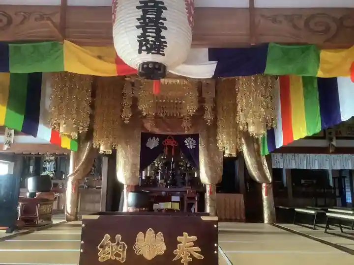 仏地院の本殿・本堂