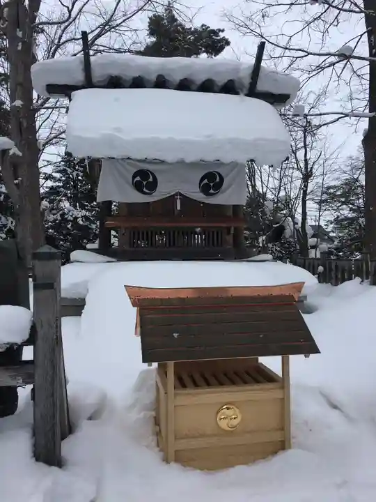 旭川神社の末社・摂社