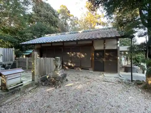 小野神社の{uncategorized: "未分類", other: "その他", undefined: "問題あり", building: "その他建物", grave: "お墓", sacred_gate: "鳥居", guardian: "狛犬", statue: "像", buddha: "仏像", history: "歴史", nature: "自然", garden: "庭園", animal: "動物", pagoda: "塔", temizu: "手水舎", mountain_gate: "山門・神門", sanctuary: "本殿・本堂", subordinate: "末社・摂社", art: "芸術", scenery: "景色", jizo: "地蔵", ema: "絵馬", goshuin: "御朱印", omikuji: "おみくじ", items: "授与品その他", amulet: "お守り", goshuincho: "御朱印帳", eats: "食事", festival: "お祭り", votive_dance: "神楽", shichigosan: "七五三参", wedding: "結婚式", experience: "体験その他", initially: "初詣", around: "周辺", anti_infection: "感染症対策"}