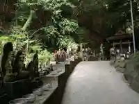 紅葉ヶ滝薬師堂(福岡県)