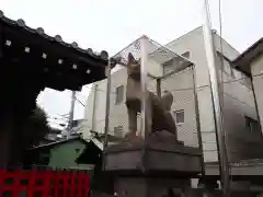 三徳稲荷神社の狛犬