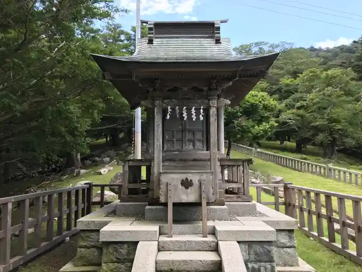 金華山黄金山神社(宮城県)