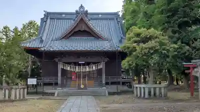 白根神社の本殿・本堂