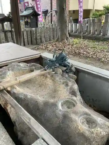 神須牟地神社の手水