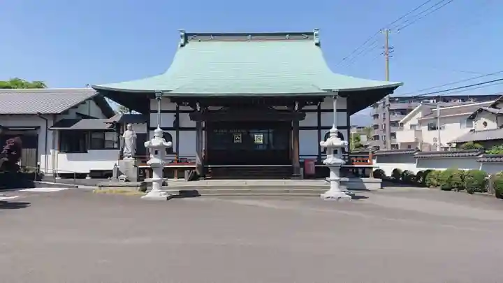 浄光寺の本殿・本堂