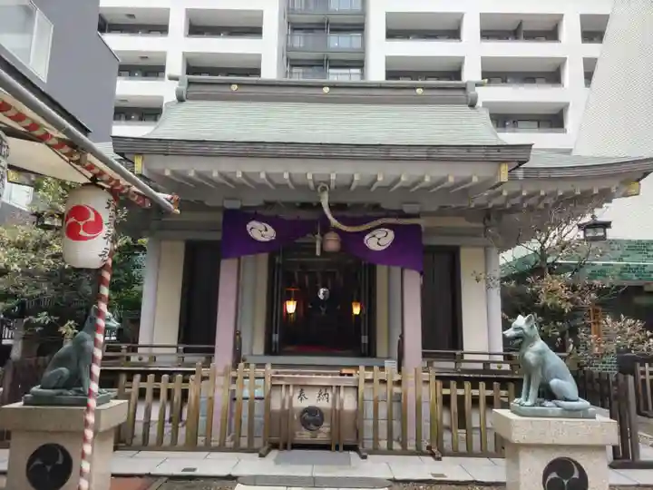 宮益御嶽神社の本殿・本堂