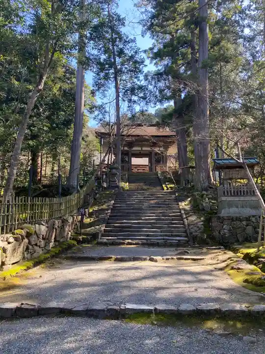 西明寺の山門・神門