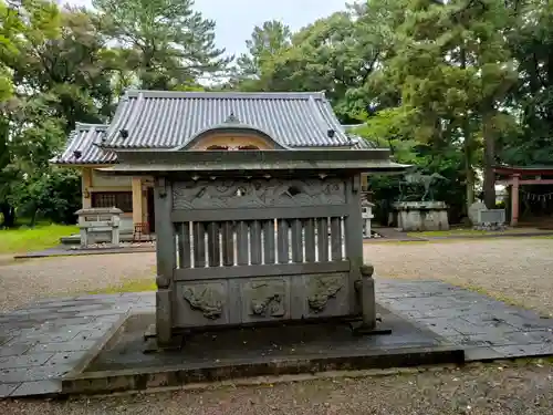 漆部神社のその他建物