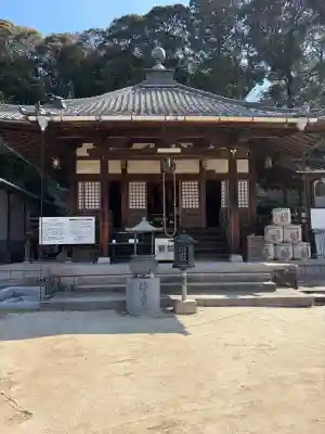 不動院の{uncategorized: "未分類", other: "その他", undefined: "問題あり", building: "その他建物", grave: "お墓", sacred_gate: "鳥居", guardian: "狛犬", statue: "像", buddha: "仏像", history: "歴史", nature: "自然", garden: "庭園", animal: "動物", pagoda: "塔", temizu: "手水舎", mountain_gate: "山門・神門", sanctuary: "本殿・本堂", subordinate: "末社・摂社", art: "芸術", scenery: "景色", jizo: "地蔵", ema: "絵馬", goshuin: "御朱印", omikuji: "おみくじ", items: "授与品その他", amulet: "お守り", goshuincho: "御朱印帳", eats: "食事", festival: "お祭り", votive_dance: "神楽", shichigosan: "七五三参", wedding: "結婚式", experience: "体験その他", initially: "初詣", around: "周辺", anti_infection: "感染症対策"}