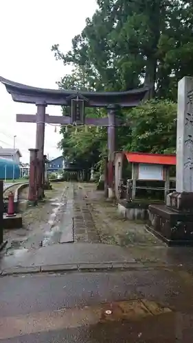 魚沼神社の鳥居