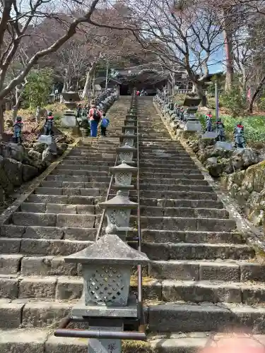 大山寺の{uncategorized: "未分類", other: "その他", undefined: "問題あり", building: "その他建物", grave: "お墓", sacred_gate: "鳥居", guardian: "狛犬", statue: "像", buddha: "仏像", history: "歴史", nature: "自然", garden: "庭園", animal: "動物", pagoda: "塔", temizu: "手水舎", mountain_gate: "山門・神門", sanctuary: "本殿・本堂", subordinate: "末社・摂社", art: "芸術", scenery: "景色", jizo: "地蔵", ema: "絵馬", goshuin: "御朱印", omikuji: "おみくじ", items: "授与品その他", amulet: "お守り", goshuincho: "御朱印帳", eats: "食事", festival: "お祭り", votive_dance: "神楽", shichigosan: "七五三参", wedding: "結婚式", experience: "体験その他", initially: "初詣", around: "周辺", anti_infection: "感染症対策"}