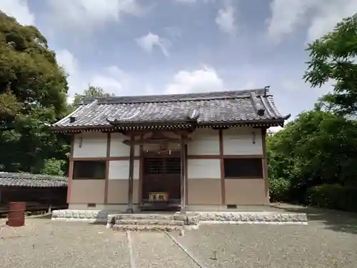 上座神社の本殿