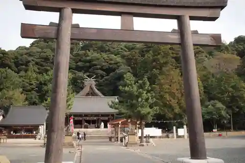 石見国一宮　物部神社の鳥居