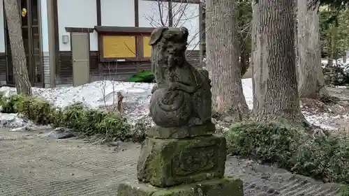 旭川神社の狛犬