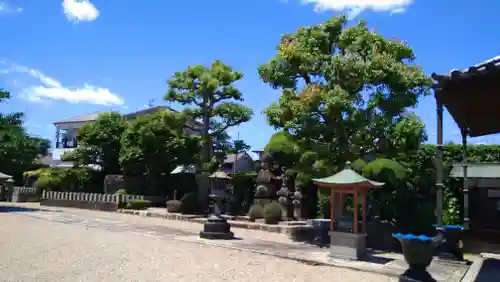 西琳寺の建物その他