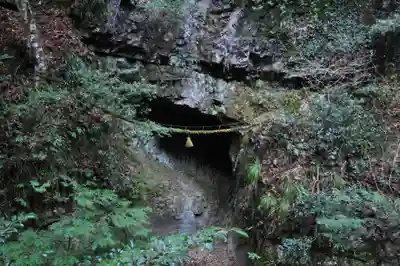 室生龍穴神社(奈良県)