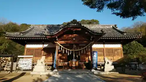 真止戸山神社の本殿