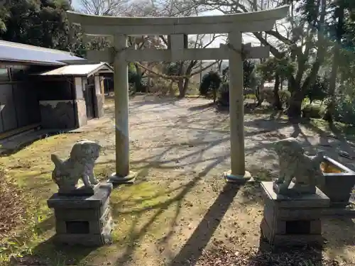 熊野神社の鳥居