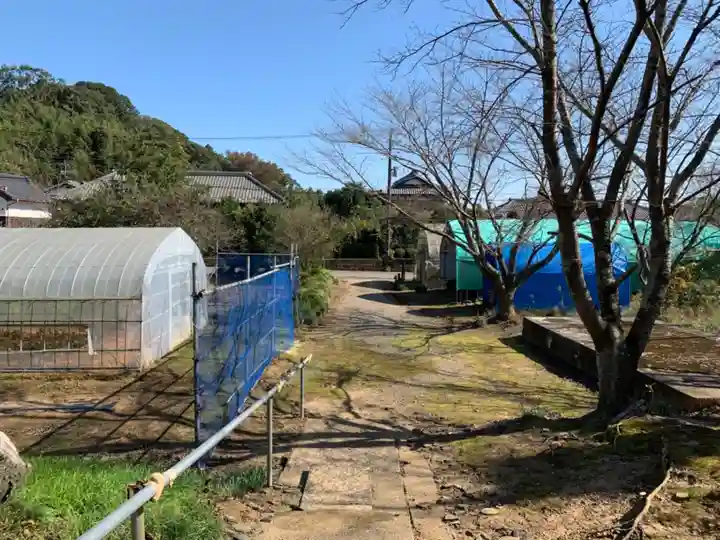 蓮花寺のその他建物