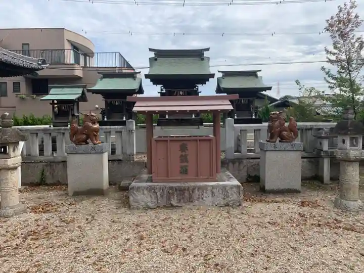 天地社の末社・摂社