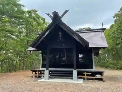 上幌神社の本殿