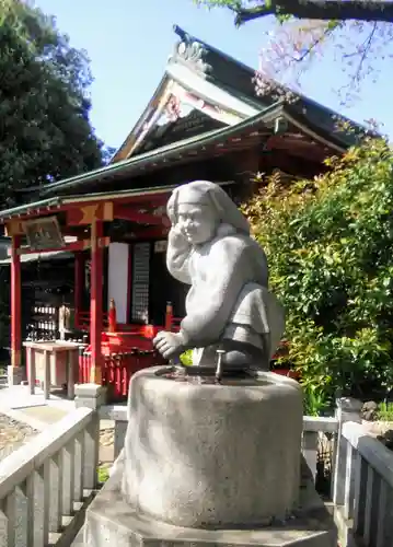 武蔵野稲荷神社の像