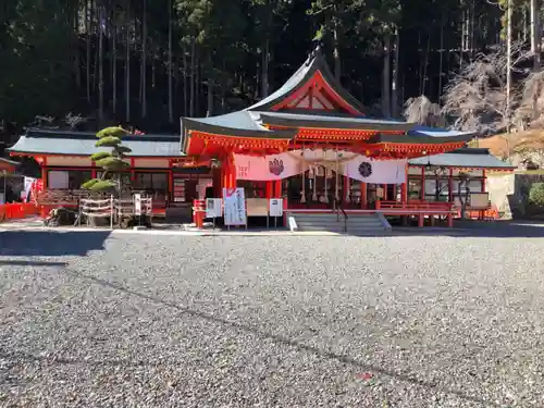 金櫻神社の本殿・本堂