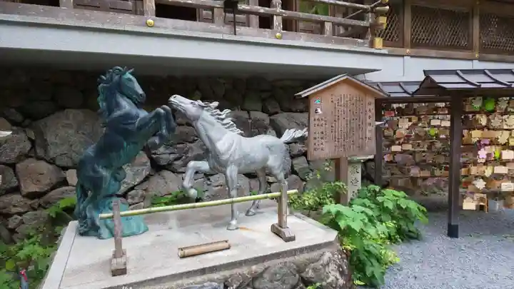 貴船神社の狛犬