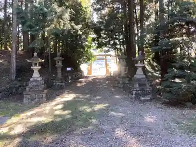 神明白山社相殿（杁下）のその他建物