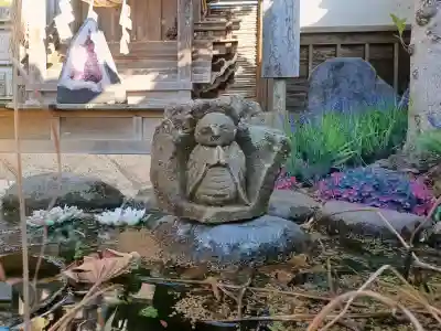 無量寺の{uncategorized: "未分類", other: "その他", undefined: "問題あり", building: "その他建物", grave: "お墓", sacred_gate: "鳥居", guardian: "狛犬", statue: "像", buddha: "仏像", history: "歴史", nature: "自然", garden: "庭園", animal: "動物", pagoda: "塔", temizu: "手水舎", mountain_gate: "山門・神門", sanctuary: "本殿・本堂", subordinate: "末社・摂社", art: "芸術", scenery: "景色", jizo: "地蔵", ema: "絵馬", goshuin: "御朱印", omikuji: "おみくじ", items: "授与品その他", amulet: "お守り", goshuincho: "御朱印帳", eats: "食事", festival: "お祭り", votive_dance: "神楽", shichigosan: "七五三参", wedding: "結婚式", experience: "体験その他", initially: "初詣", around: "周辺", anti_infection: "感染症対策"}