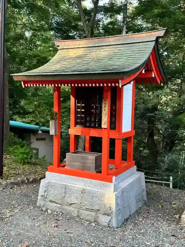 柏原八幡宮の{uncategorized: "未分類", other: "その他", undefined: "問題あり", building: "その他建物", grave: "お墓", sacred_gate: "鳥居", guardian: "狛犬", statue: "像", buddha: "仏像", history: "歴史", nature: "自然", garden: "庭園", animal: "動物", pagoda: "塔", temizu: "手水舎", mountain_gate: "山門・神門", sanctuary: "本殿・本堂", subordinate: "末社・摂社", art: "芸術", scenery: "景色", jizo: "地蔵", ema: "絵馬", goshuin: "御朱印", omikuji: "おみくじ", items: "授与品その他", amulet: "お守り", goshuincho: "御朱印帳", eats: "食事", festival: "お祭り", votive_dance: "神楽", shichigosan: "七五三参", wedding: "結婚式", experience: "体験その他", initially: "初詣", around: "周辺", anti_infection: "感染症対策"}