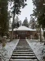 観音寺の本殿・本堂