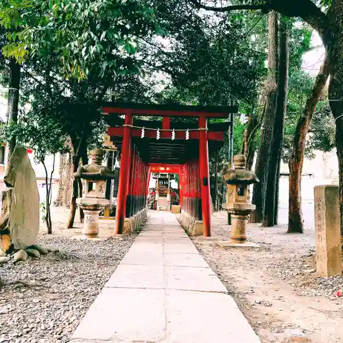 花園神社の鳥居