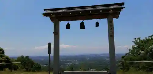 蓮華院誕生寺奥之院の鳥居