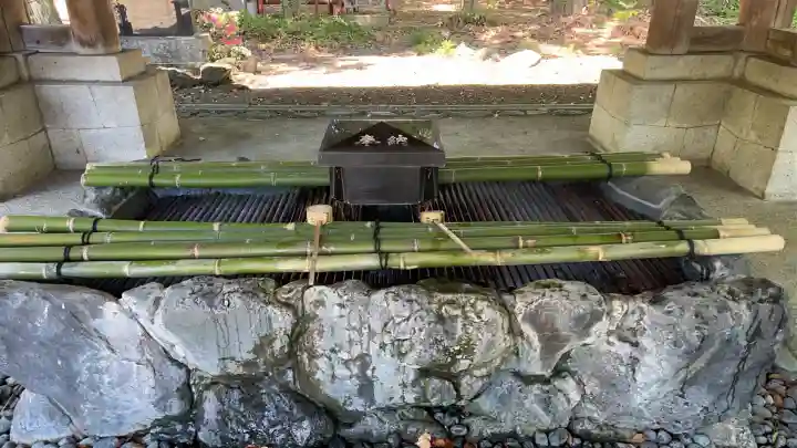 滋賀県護国神社の{uncategorized: "未分類", other: "その他", undefined: "問題あり", building: "その他建物", grave: "お墓", sacred_gate: "鳥居", guardian: "狛犬", statue: "像", buddha: "仏像", history: "歴史", nature: "自然", garden: "庭園", animal: "動物", pagoda: "塔", temizu: "手水舎", mountain_gate: "山門・神門", sanctuary: "本殿・本堂", subordinate: "末社・摂社", art: "芸術", scenery: "景色", jizo: "地蔵", ema: "絵馬", goshuin: "御朱印", omikuji: "おみくじ", items: "授与品その他", amulet: "お守り", goshuincho: "御朱印帳", eats: "食事", festival: "お祭り", votive_dance: "神楽", shichigosan: "七五三参", wedding: "結婚式", experience: "体験その他", initially: "初詣", around: "周辺", anti_infection: "感染症対策"}