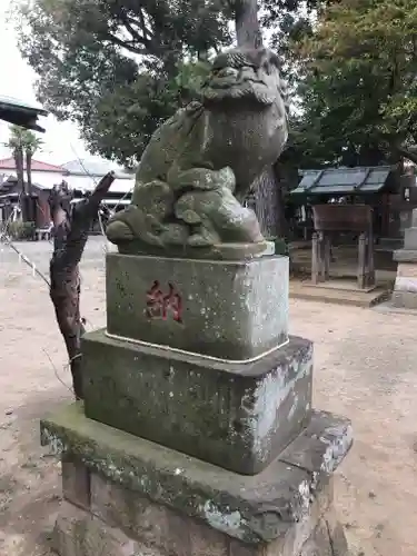 高津諏訪神社の狛犬