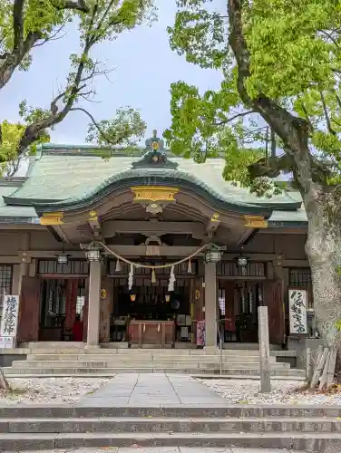 高津宮の{uncategorized: "未分類", other: "その他", undefined: "問題あり", building: "その他建物", grave: "お墓", sacred_gate: "鳥居", guardian: "狛犬", statue: "像", buddha: "仏像", history: "歴史", nature: "自然", garden: "庭園", animal: "動物", pagoda: "塔", temizu: "手水舎", mountain_gate: "山門・神門", sanctuary: "本殿・本堂", subordinate: "末社・摂社", art: "芸術", scenery: "景色", jizo: "地蔵", ema: "絵馬", goshuin: "御朱印", omikuji: "おみくじ", items: "授与品その他", amulet: "お守り", goshuincho: "御朱印帳", eats: "食事", festival: "お祭り", votive_dance: "神楽", shichigosan: "七五三参", wedding: "結婚式", experience: "体験その他", initially: "初詣", around: "周辺", anti_infection: "感染症対策"}