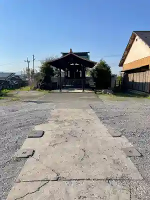 天満天神社の{uncategorized: "未分類", other: "その他", undefined: "問題あり", building: "その他建物", grave: "お墓", sacred_gate: "鳥居", guardian: "狛犬", statue: "像", buddha: "仏像", history: "歴史", nature: "自然", garden: "庭園", animal: "動物", pagoda: "塔", temizu: "手水舎", mountain_gate: "山門・神門", sanctuary: "本殿・本堂", subordinate: "末社・摂社", art: "芸術", scenery: "景色", jizo: "地蔵", ema: "絵馬", goshuin: "御朱印", omikuji: "おみくじ", items: "授与品その他", amulet: "お守り", goshuincho: "御朱印帳", eats: "食事", festival: "お祭り", votive_dance: "神楽", shichigosan: "七五三参", wedding: "結婚式", experience: "体験その他", initially: "初詣", around: "周辺", anti_infection: "感染症対策"}