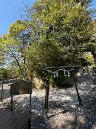 玉前神社の{uncategorized: "未分類", other: "その他", undefined: "問題あり", building: "その他建物", grave: "お墓", sacred_gate: "鳥居", guardian: "狛犬", statue: "像", buddha: "仏像", history: "歴史", nature: "自然", garden: "庭園", animal: "動物", pagoda: "塔", temizu: "手水舎", mountain_gate: "山門・神門", sanctuary: "本殿・本堂", subordinate: "末社・摂社", art: "芸術", scenery: "景色", jizo: "地蔵", ema: "絵馬", goshuin: "御朱印", omikuji: "おみくじ", items: "授与品その他", amulet: "お守り", goshuincho: "御朱印帳", eats: "食事", festival: "お祭り", votive_dance: "神楽", shichigosan: "七五三参", wedding: "結婚式", experience: "体験その他", initially: "初詣", around: "周辺", anti_infection: "感染症対策"}